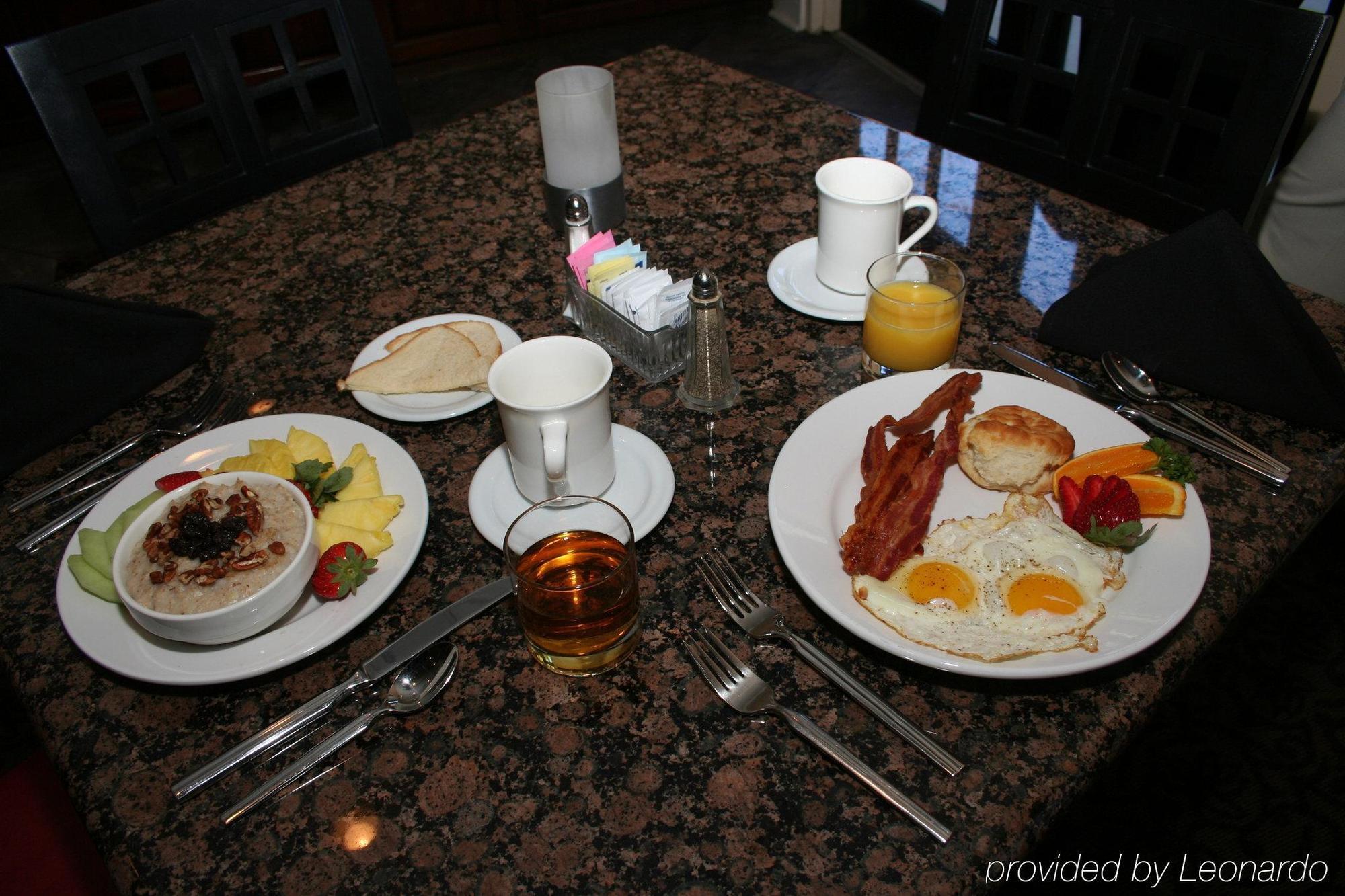 Holiday Inn & Suites Raleigh Cary By Ihg Zewnętrze zdjęcie