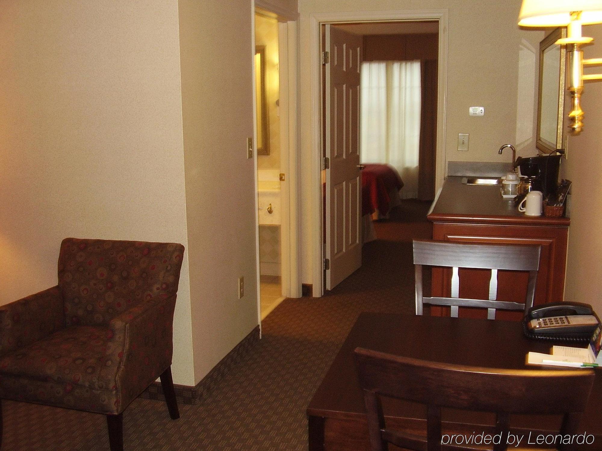 Holiday Inn & Suites Raleigh Cary By Ihg Pokój zdjęcie